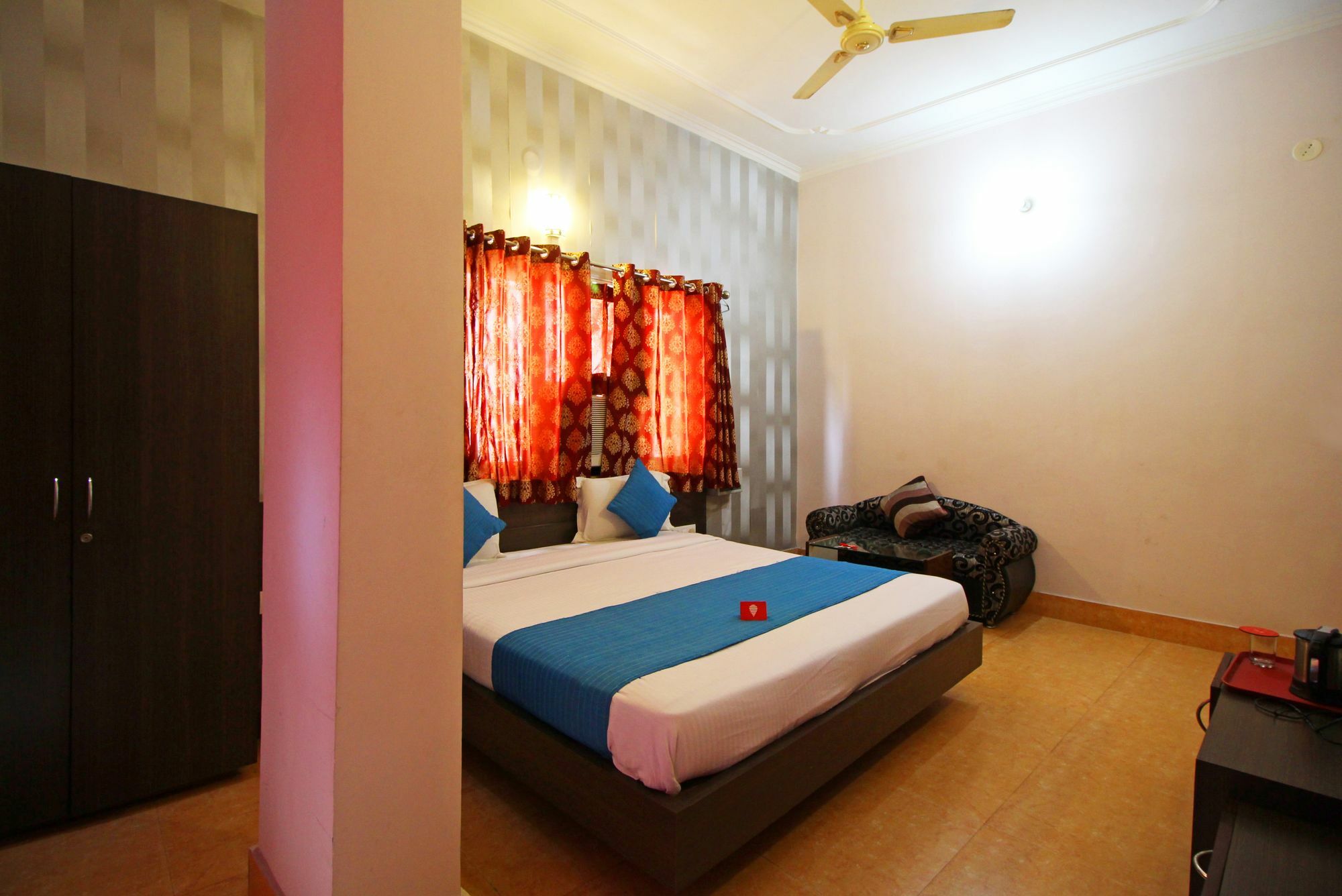Oyo 4398 Hotel Rajat Grand Varanasi Exterior foto